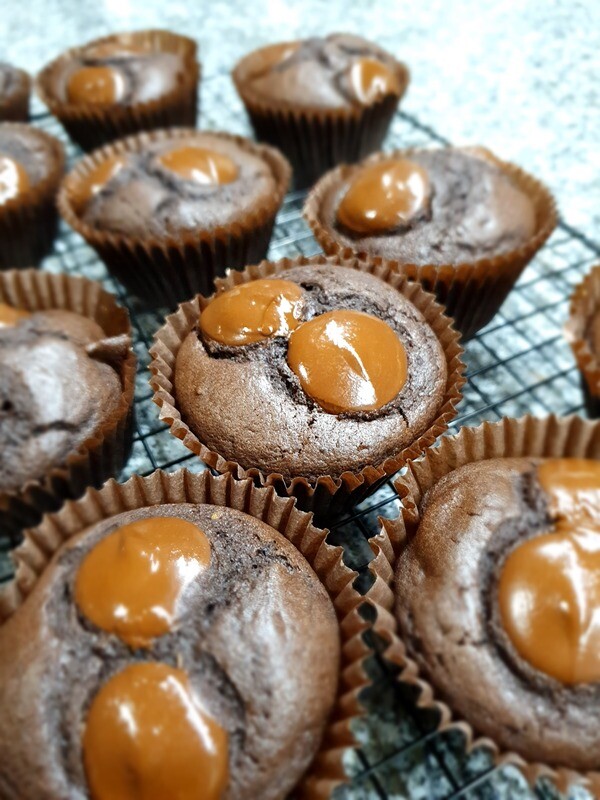 Belgian Dark Chocolate Cup Cakes (12 Pieces)