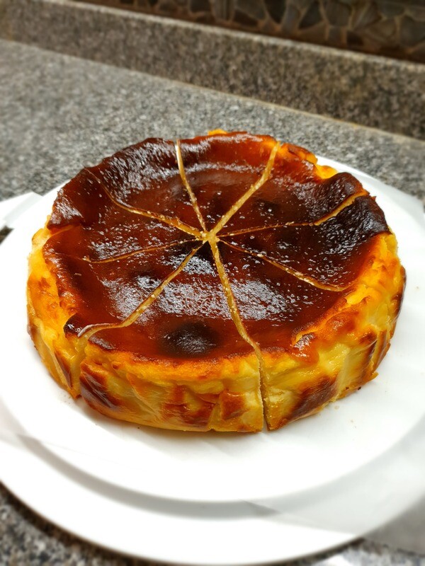 San Sebastian Cheese Cake