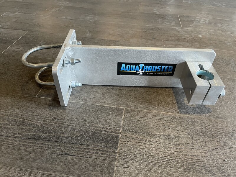 AQUA THRUSTER 360 POST MOUNT