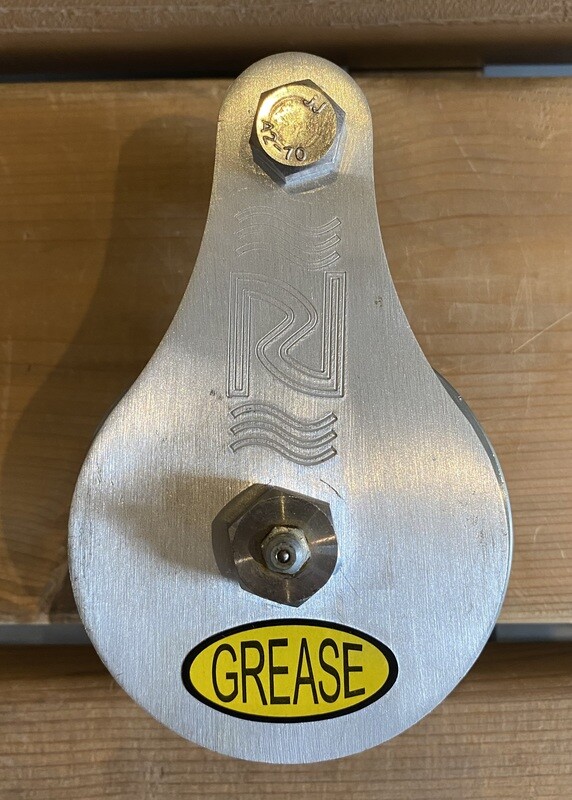 GREASE PULLEY