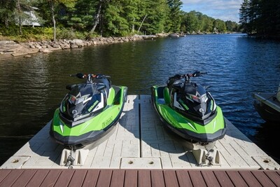Personal Watercraft Lifts &amp; Wave Ports