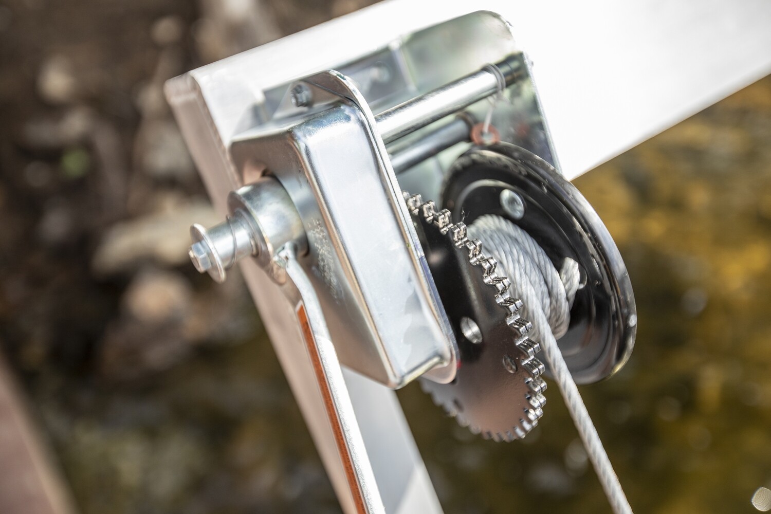 PERSONAL WATERCRAFT LIFT ASSEMBLED