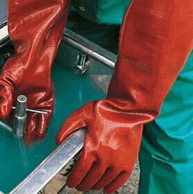 Red PVC 18 inch Gauntlets