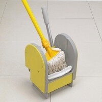 Mop Wringer of similar design to Metal Wringer.