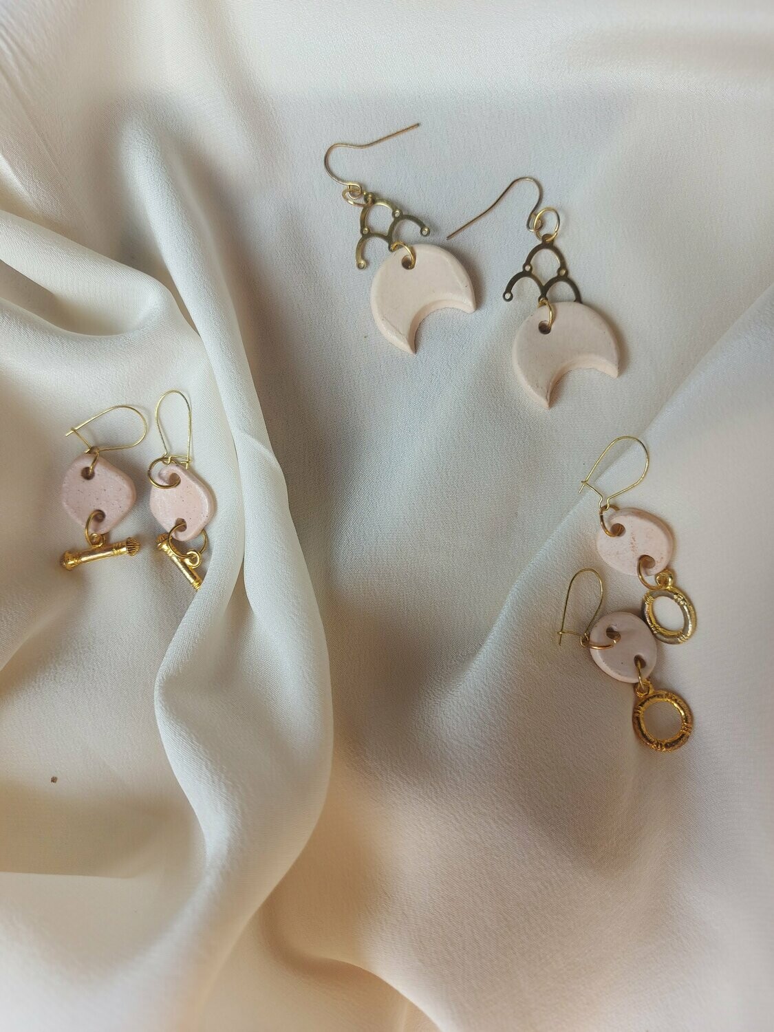 Crisp white collection