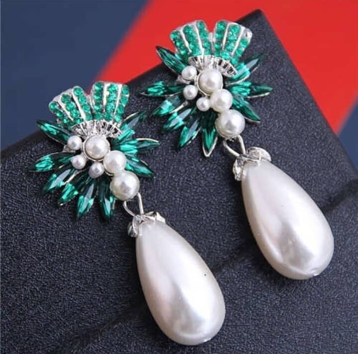 Bethy Earring set