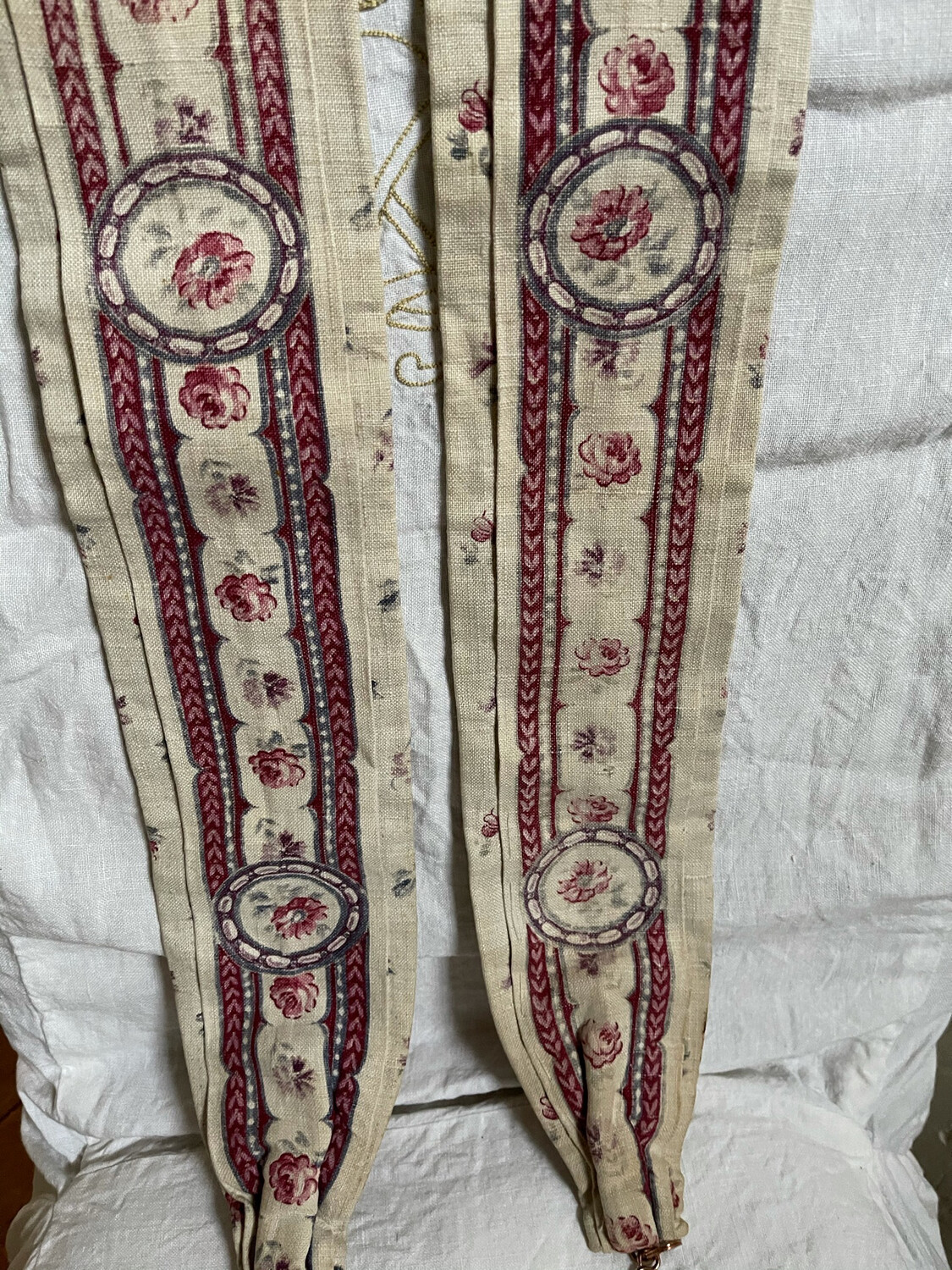 Pair Of ....1900 Period Linen Pretty French Tie Backs For Curtains
