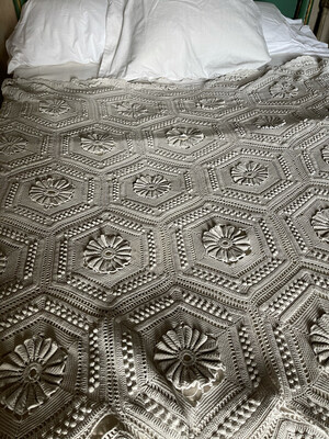 Large French Antique Hand Crocheted Throw Just Beautiful ... Cotton Circa 1890 France 