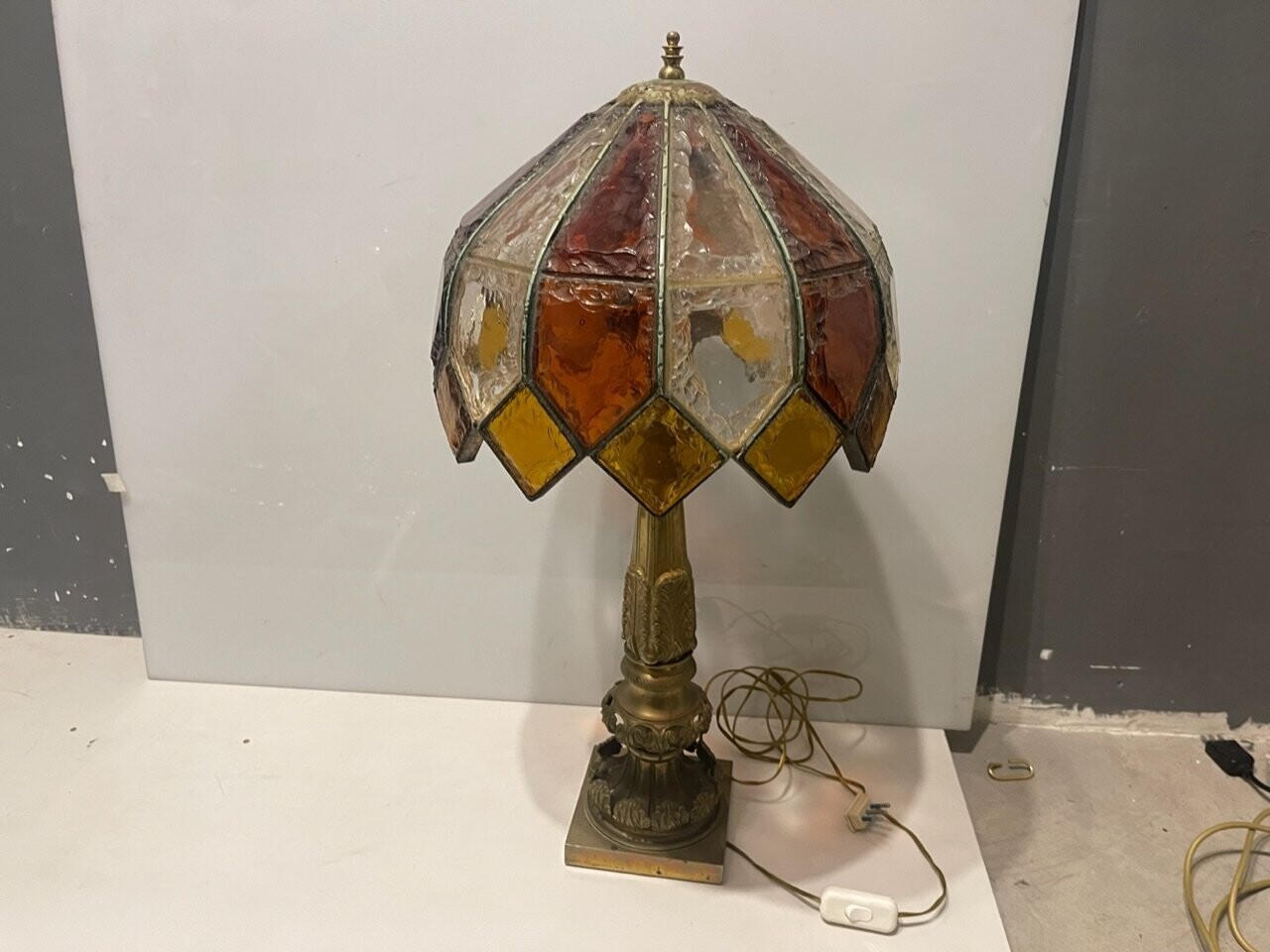 Bronze Table lamp with Resin Tiffany Shade