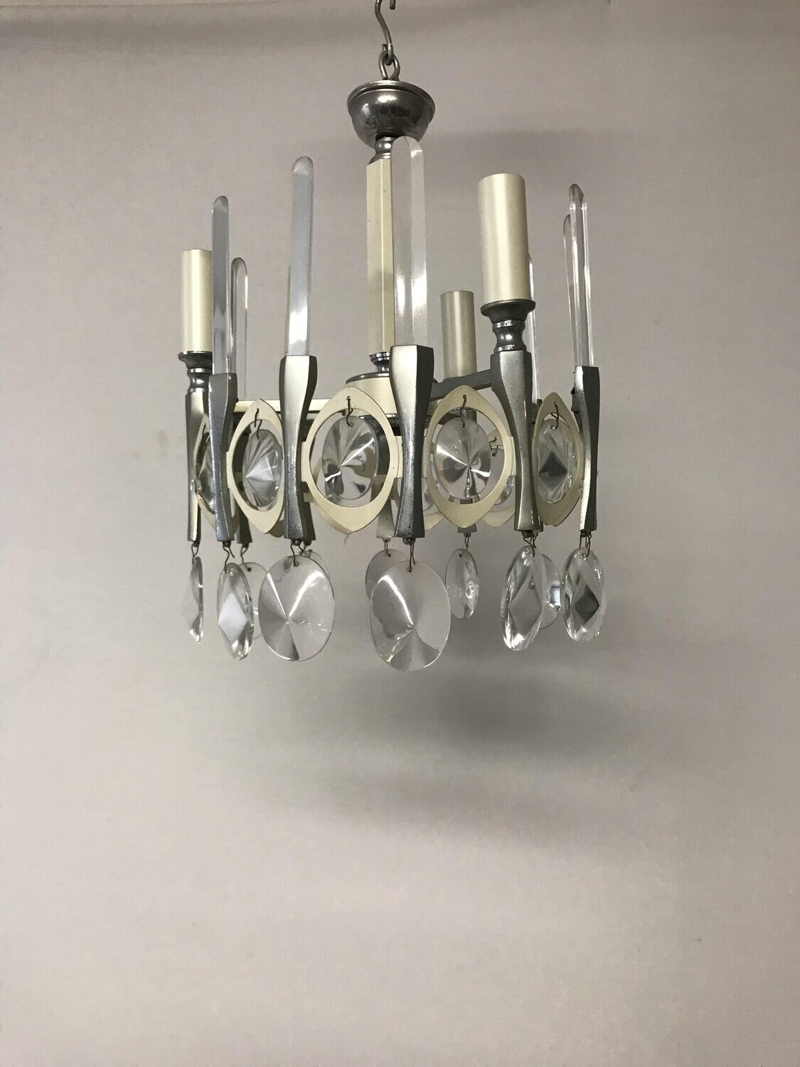 Mid-Century Italian Chandelier by Gaetano Sciolari