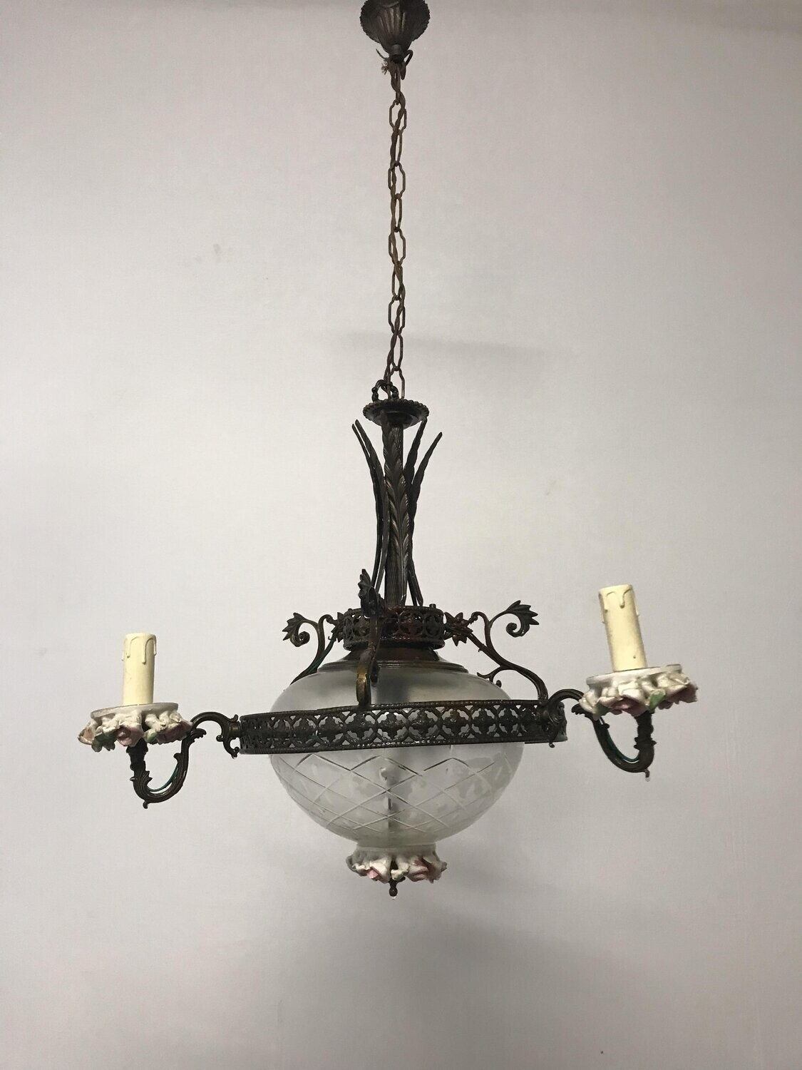 Italian Vintage Capodimonte Porcelain Bronze Chandelier
