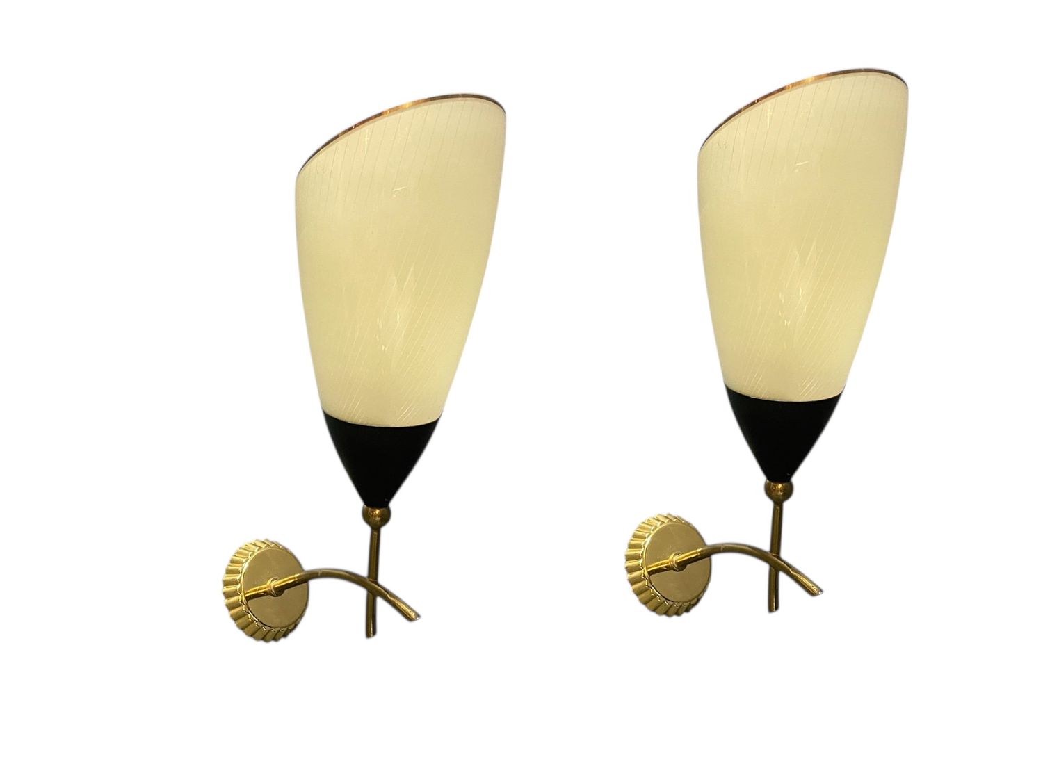 Italian Glass &amp; Brass Wall Sconces in the style of Stilnovo, 1960s, Set of 2