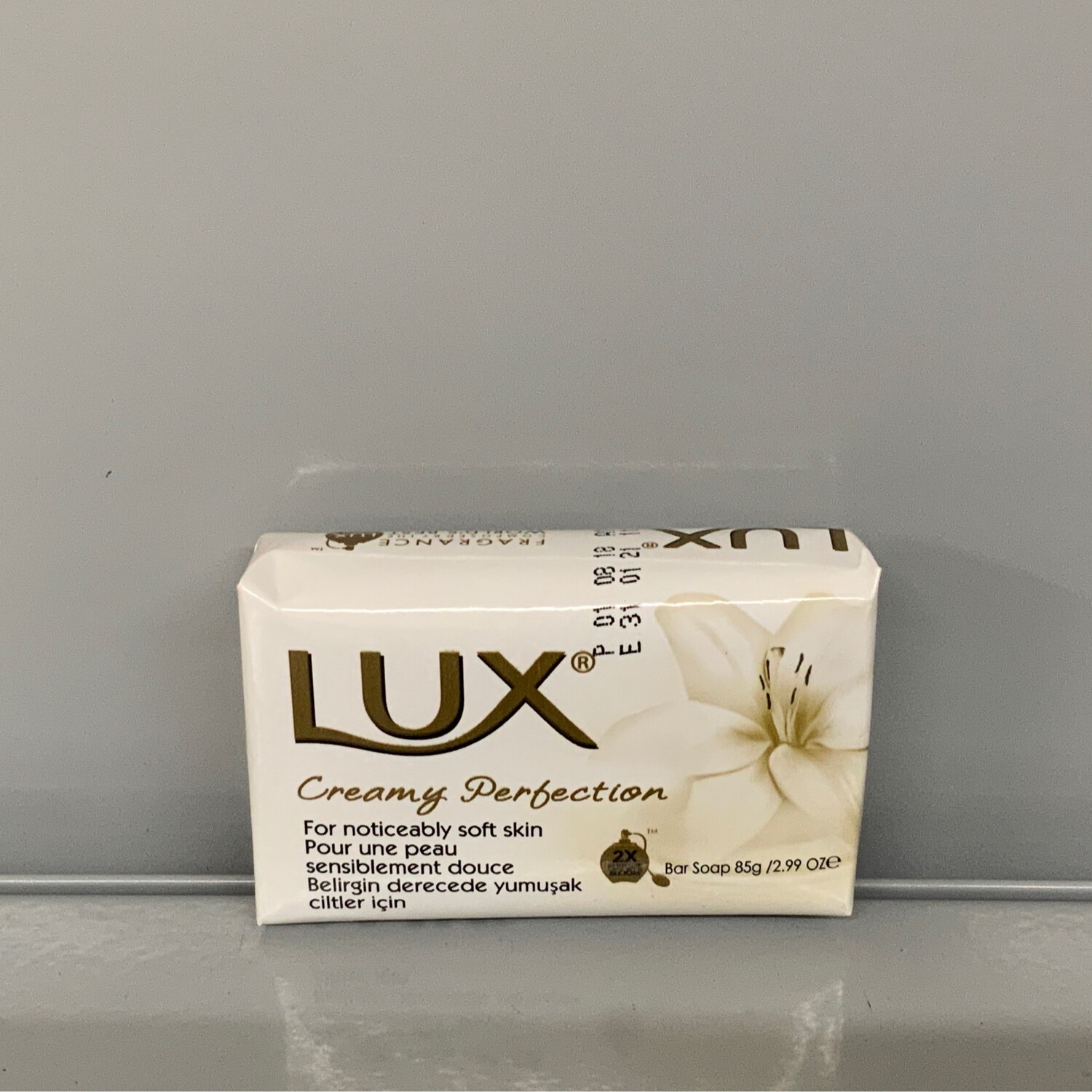 Lux Creamy Perfection 85g