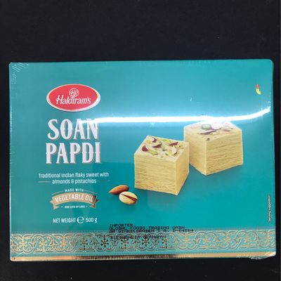 Haldirams Soan Papdi (Indische Süßigkeiten mit Mandeln und Pistazien) 500g