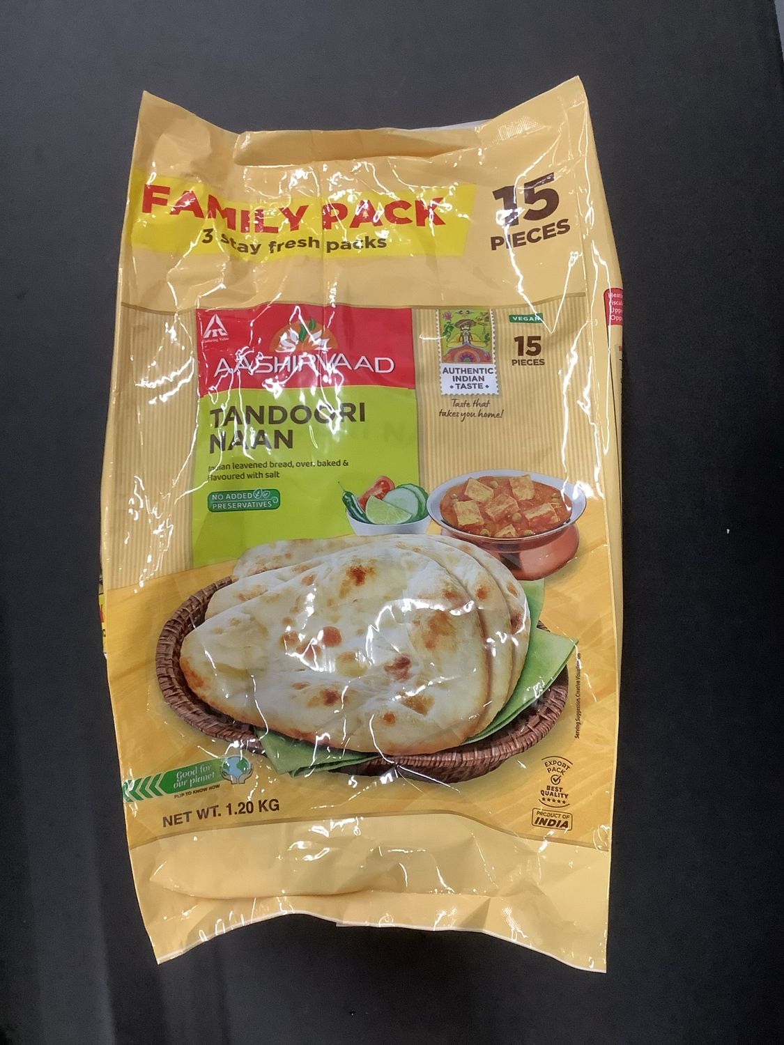 AASHIRVAAD Tandoori Naan family pack 15pc