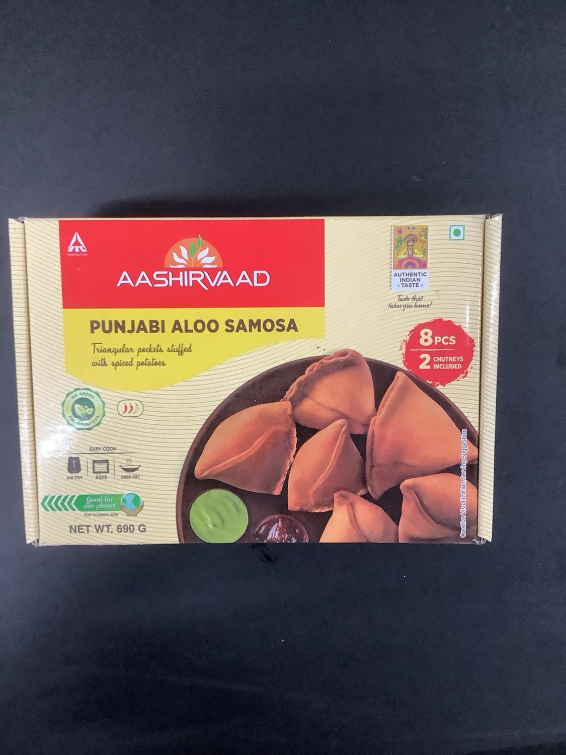 Aashirvaad Punjabi Aloo Samosa 8pcs 690g