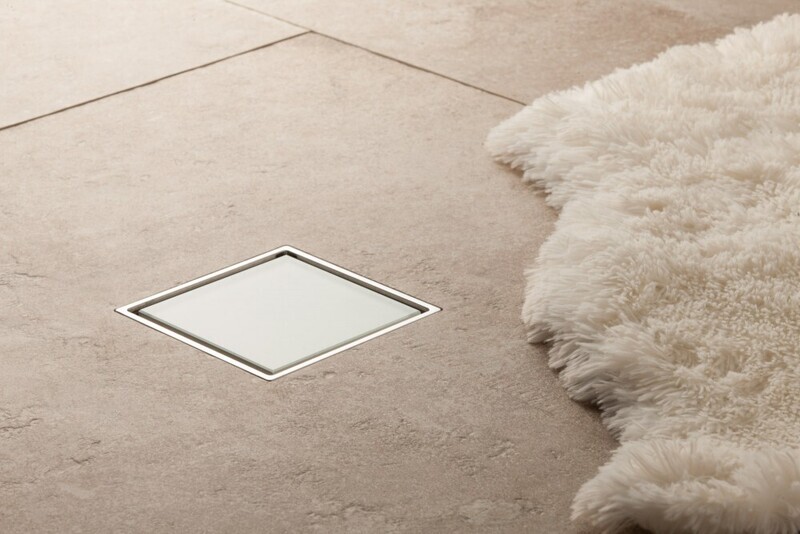 13000096 Трап Pestan White Glass 4 Large 150*150 белое стекло с рамкой сталь