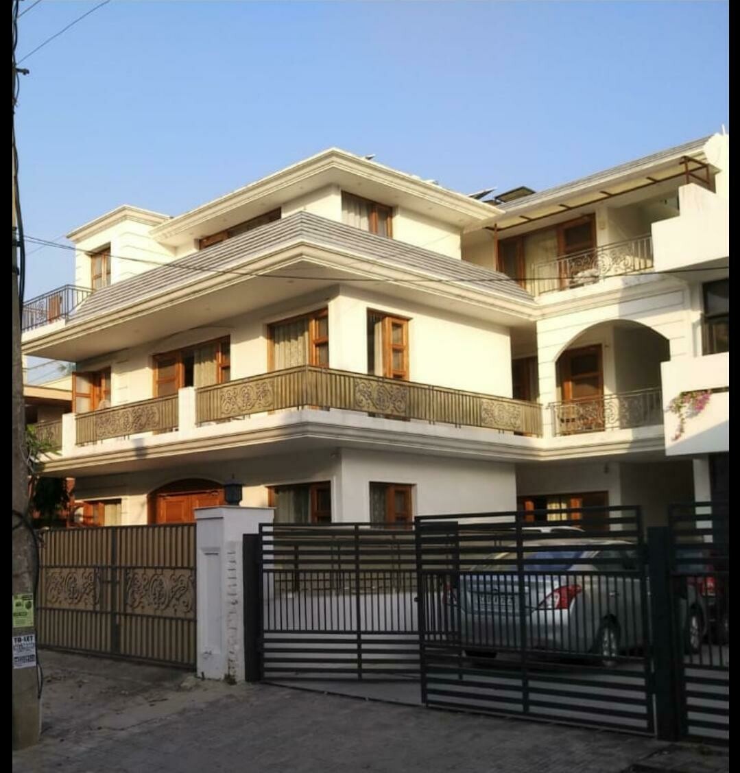 1 Kanal Kothi for Sale at very prime Location in Mohali