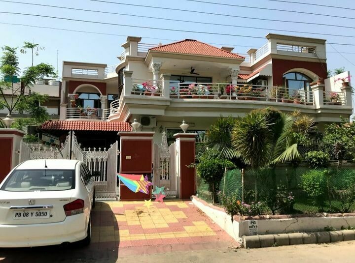1 Kanal Kothi at a Very Prime Location in mohali