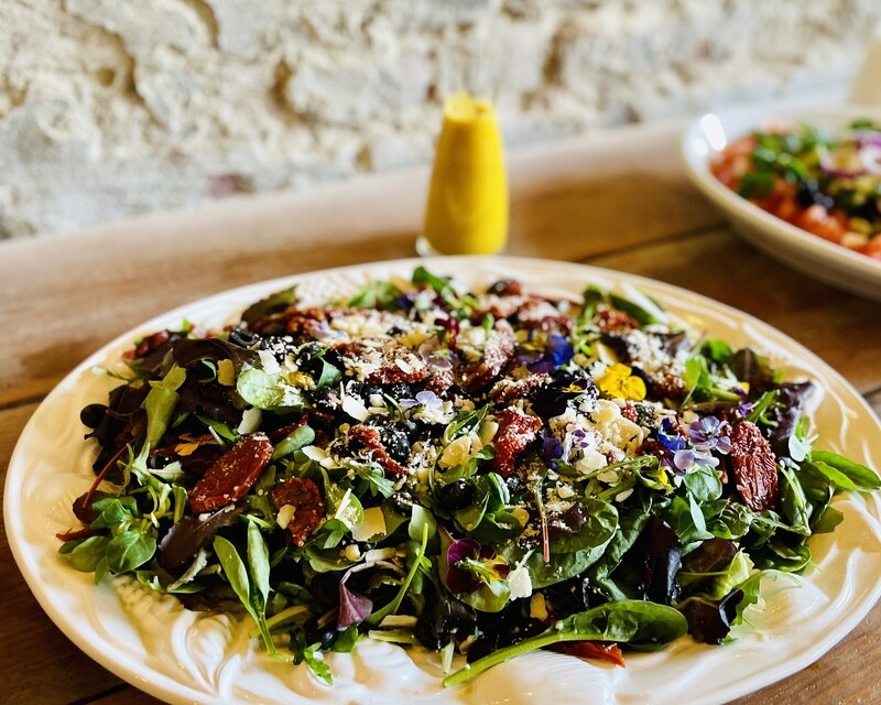 Wildkräutersalat