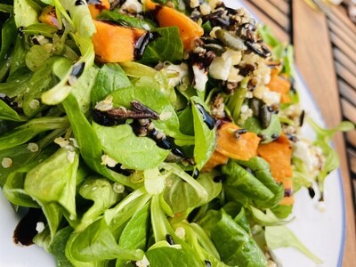 Feldsalat mit Toppings Feldsalat mit Toppings