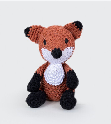 Hoooked Fox Crochet Kit - Fergie