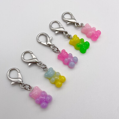 Resin Glitter Jelly Bears Stitch Markers - JUMBO Clasp