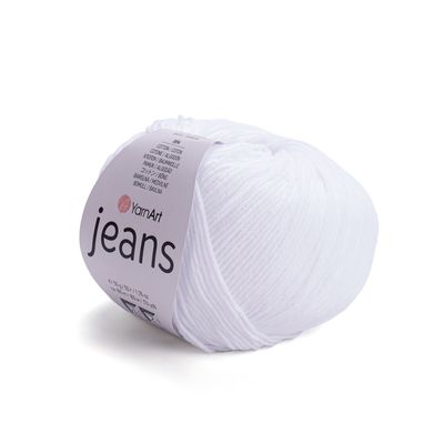 YarnArt Jeans 62 - Snow White