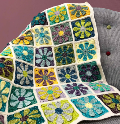 FREE Scheepjes Retro Daisy Blanket