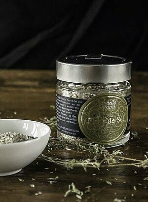 Fleur de Sel Kreta mit Wildkräuter 40 g Fleur de Sel Kreta mit Wildkräuter 40 g