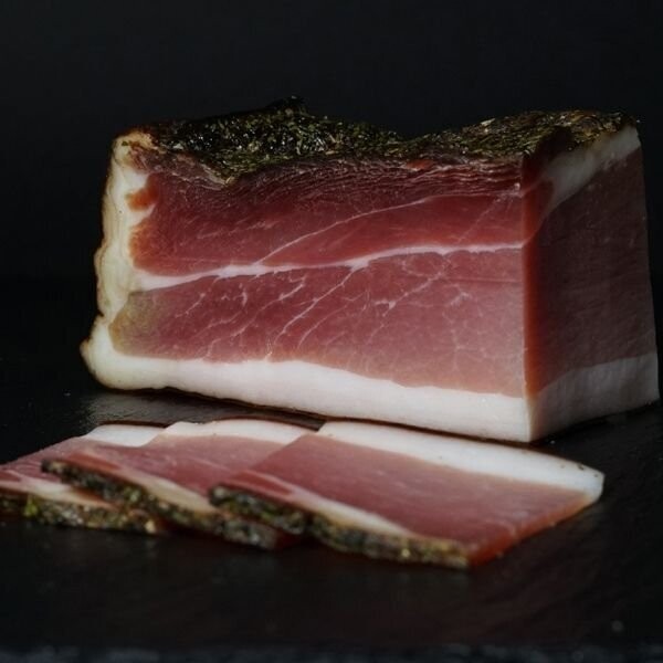 Kräuterspeck; Inhaltsmenge: Stückpreis 320g Kräuterspeck; Inhaltsmenge: Stückpreis 320g