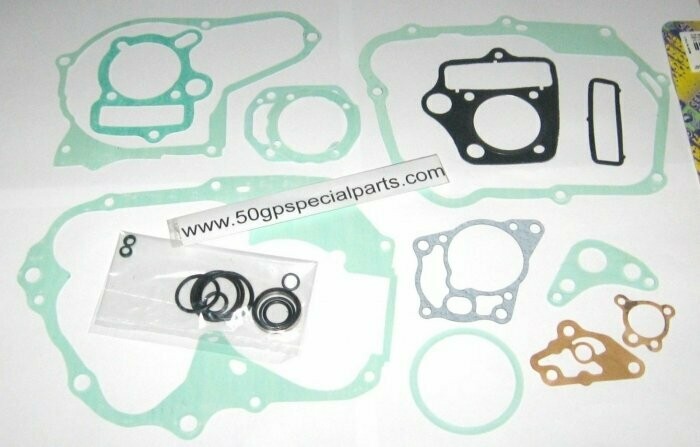 HONDA C70C C90C-C70DC 82-93
SERIE GUARNIZIONI MOTORE