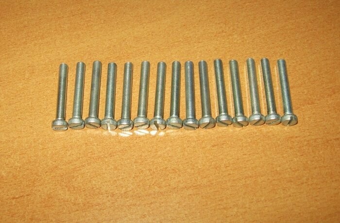 VITE M5X35 INTAGLIO CACCIAVITE ZINCATA