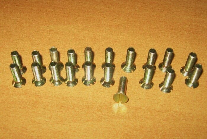 VITE T.S.P. M6X20 GIALLA TAGLIO CACCIAVITE