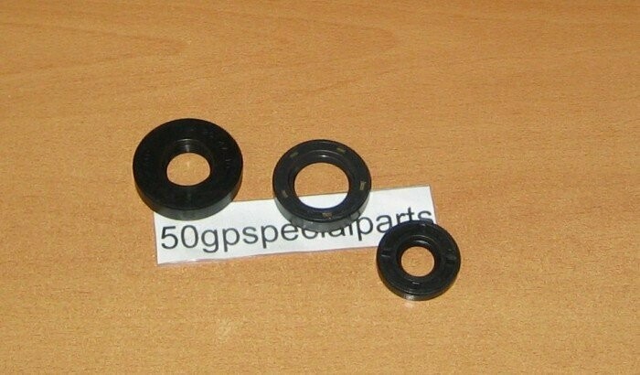 GUAZZONI 50cc. MATTA MATTA CROSS 4-6 MARCE SERIE PARAOLI MOTORE