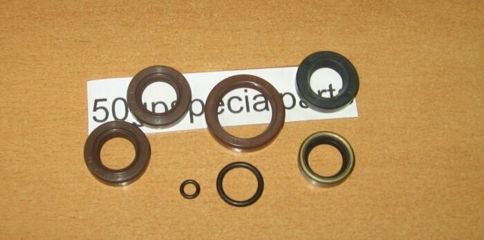ITOM 4 MARCE COMPETIZIONE SPECIAL SIRIO CROSS MOD. 2S° SERIE PARAOLI MOTORE  VITON