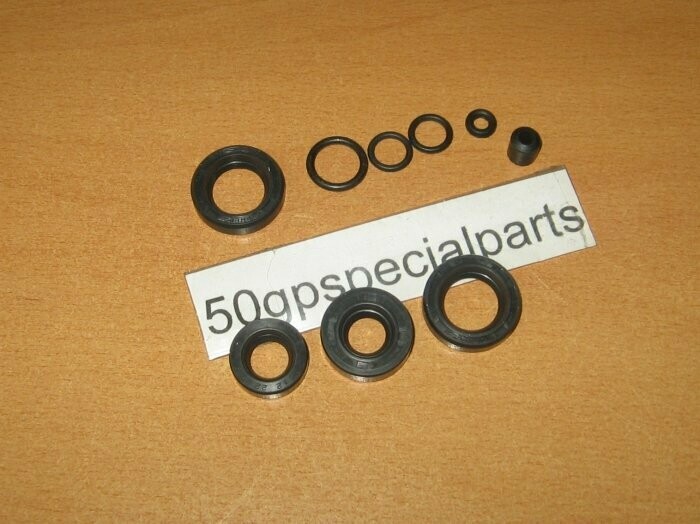 MOTO MORINI SBARAZZINO 98cc. CORSARO 125cc. ​SERIE PARAOLI MOTORE