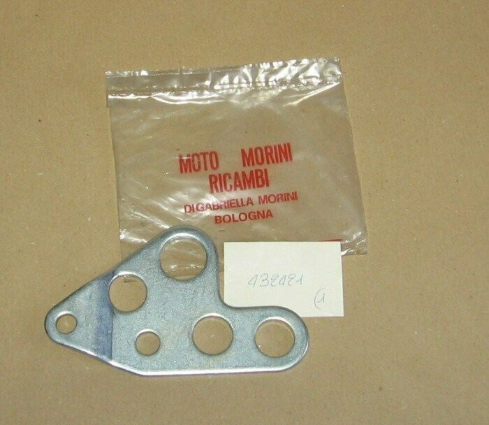 MOTO MORINI 350 KANGURO PIASTRA ANCORAGGIO RUOTA POSTERIORE