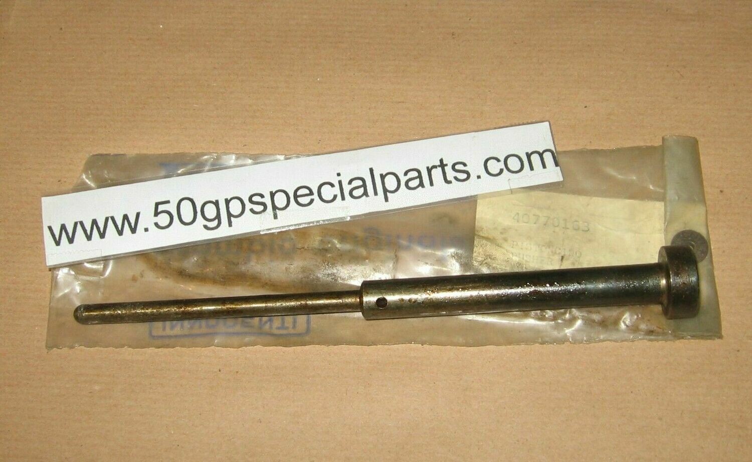 PISTONCINO GUIDA MOLLE COD.40770163 LAMBRETTA INNOCENTI MOTOFURGONE 150 FDC