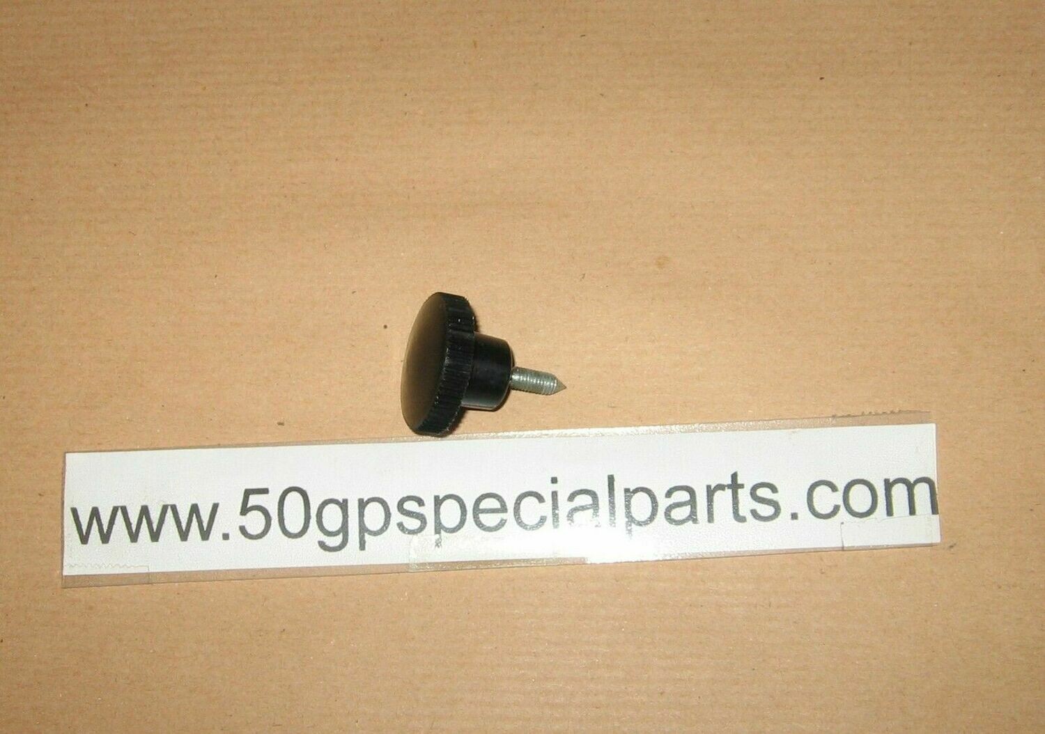 POMELLO VITE FILETTO CORTO LAMBRETTA INNOCENTI