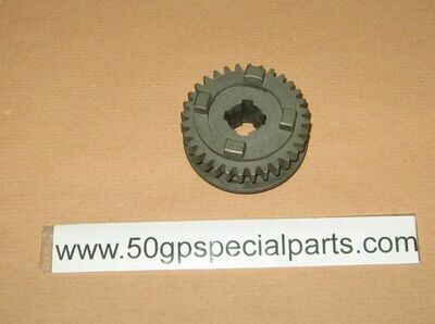 RUMI 125cc. 2T. 3V. INGRANAGGIO Z32 SCORREVOLE SECONDARIO RUMI 125cc. 2T. 3V. INGRANAGGIO Z32 SCORREVOLE SECONDARIO