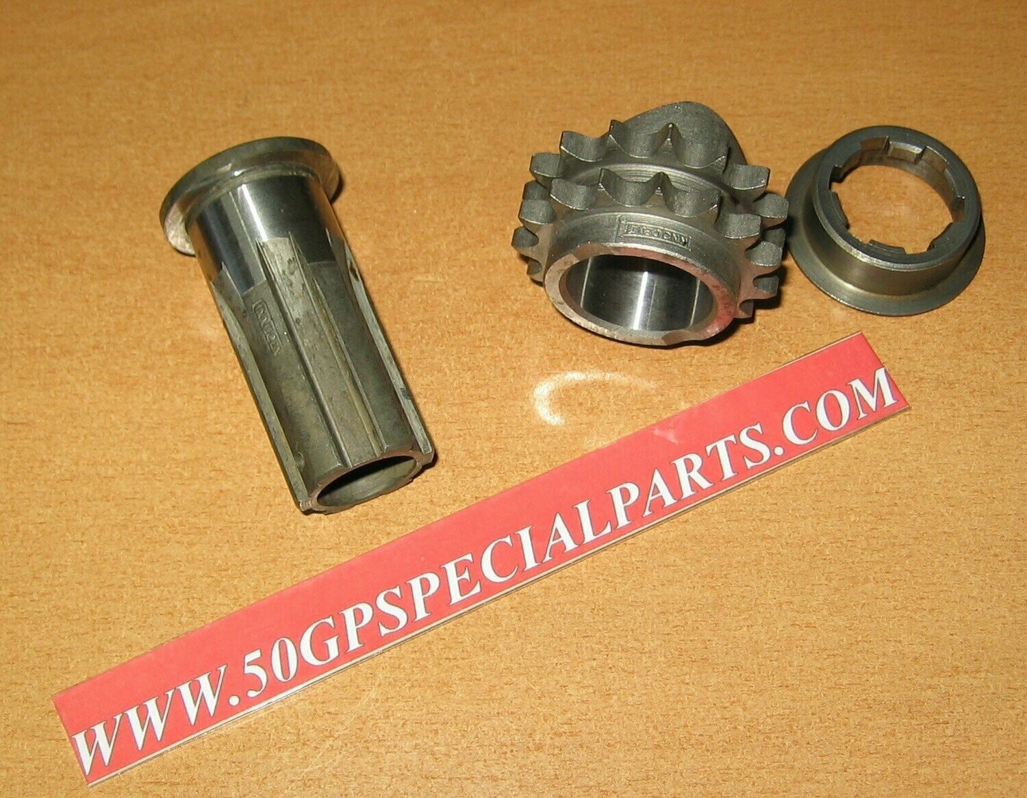 MANICOTTO INNESTO SCORREVOLE CON PIGNONE Z 15 LAMBRETTA LI 125 150 175 TV
