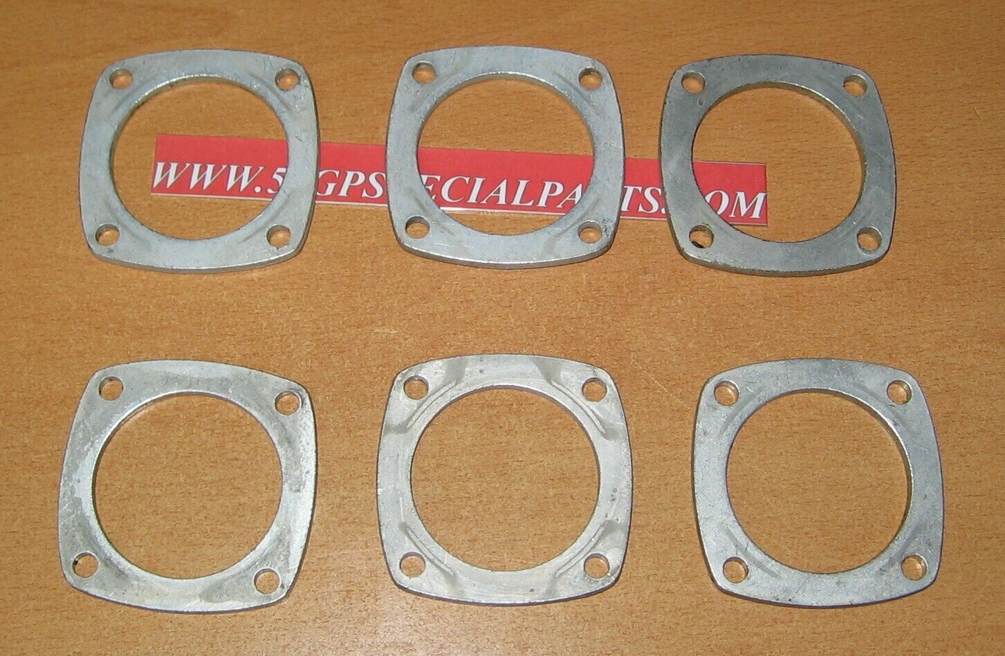 FLANGIA BLOCCAGGIO CUSCINETTO ALBERO SECONDARIO  6PZ. LAMBRETTA INNOCENTI LI 125 150 175 TV
