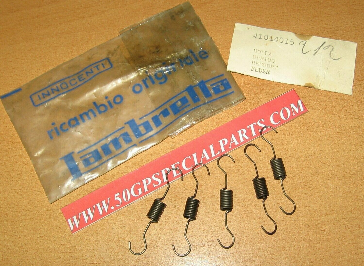 MOLLA RICHIAMO TRASMISSIONE   CODICE 41014015 LAMBRO INNOCENTI 450-550 


 ​