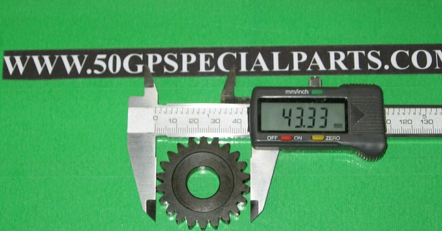 INGRANAGGIO P4 Z22 CAMBIO  4V. SECONDARIO  MINARELLI P4 FANTIC REGOLARITA'