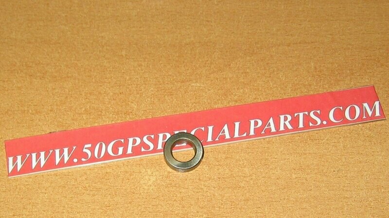 DISTANZIALE ALBERO SELETTORE CAMBIO TS/R4  5ST/R  6ST-UC
 COD. 136018
