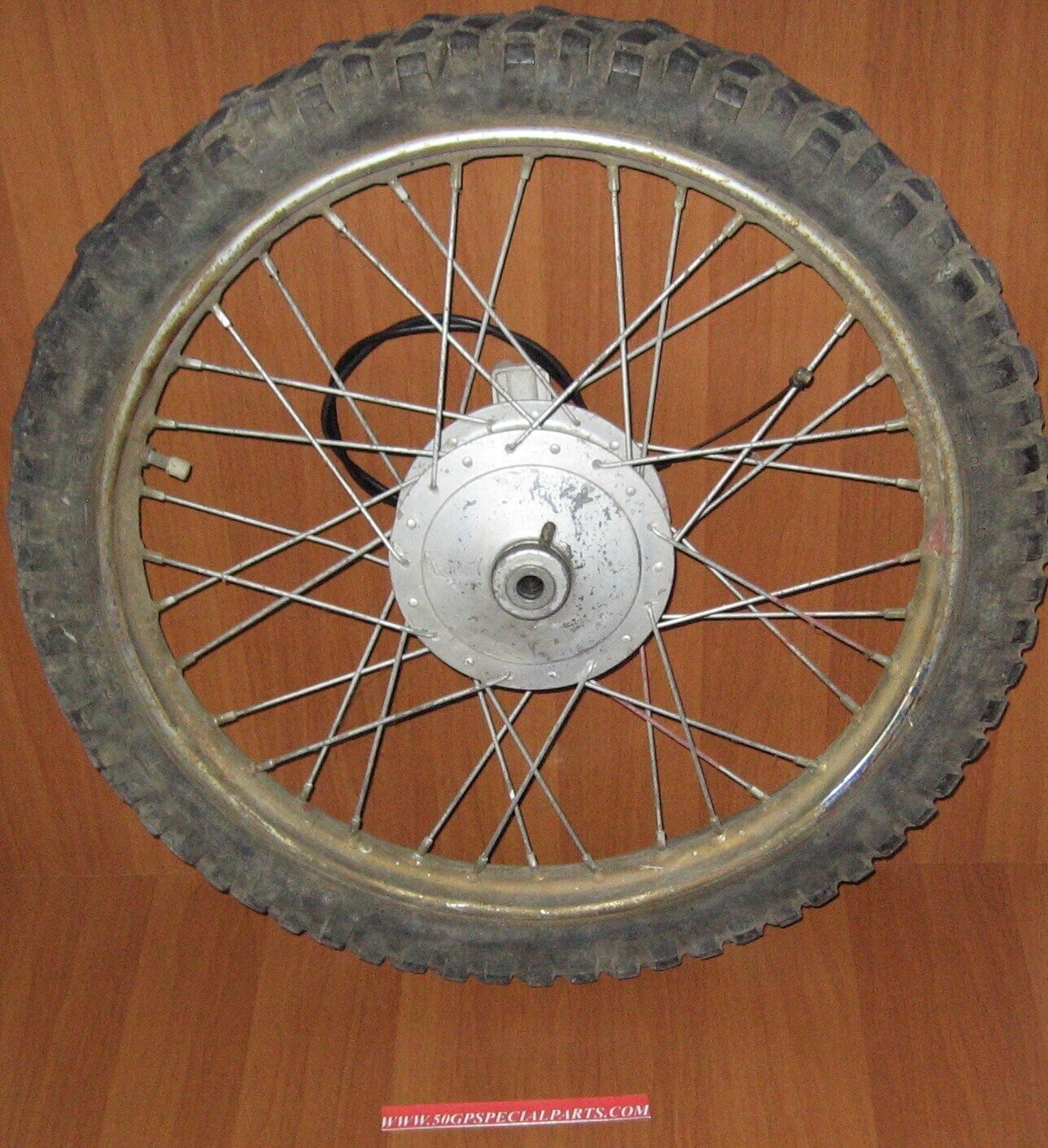 BETA 50 T5 CROSS  RUOTA ANTERIORE CON GOMMA 2.50-19 EPOCA VINTAGE USATA
