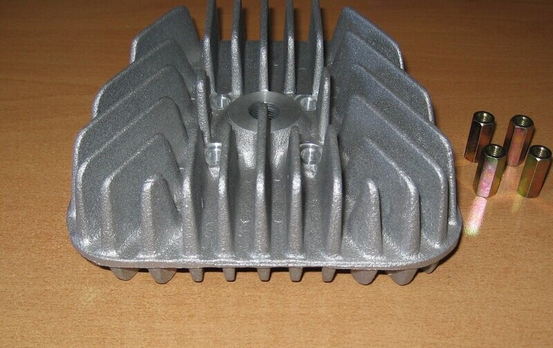 TESTA SPECIALE SUPER ALETTE PER MINARELLI P4 FRANCO MORINI MALANCA BETA 50 cc INTERASSI 40X40mm