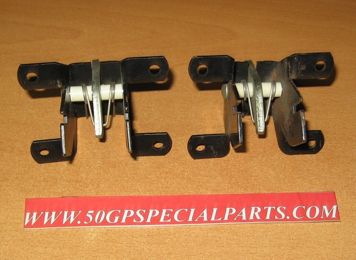 SERRATURE SELLA CORTA PIAGGIO VESPA PK XL 50 - PK XL RUSH 50 PZ.2