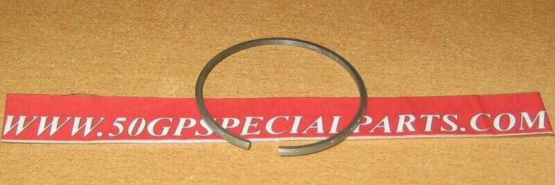 SEGMENTO DI COMPRESSIONE CON SCALINO  D.50.6 H2mm. MOTORI 4T.